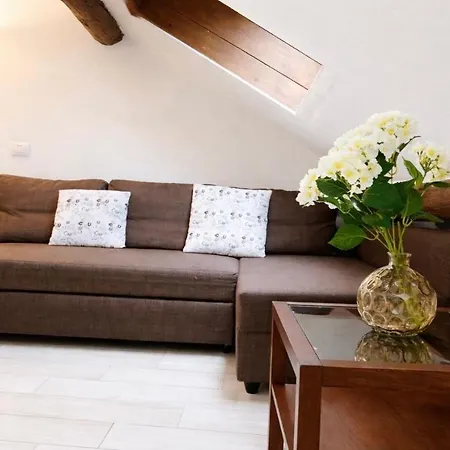 Luxury Loft In The Center Of 5 Minutes From The Sea Wi-fi