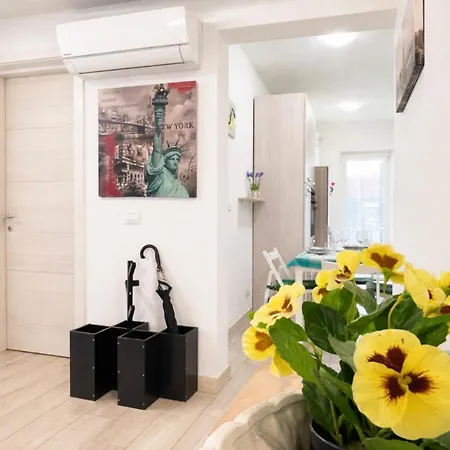 Luxury Loft In The Center Of 5 Minutes From The Sea Wi-fi * Savona